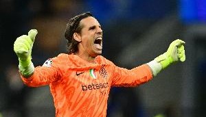 意媒：加拉塔萨雷与埃德森达成协议，可能很快就放弃引进索默